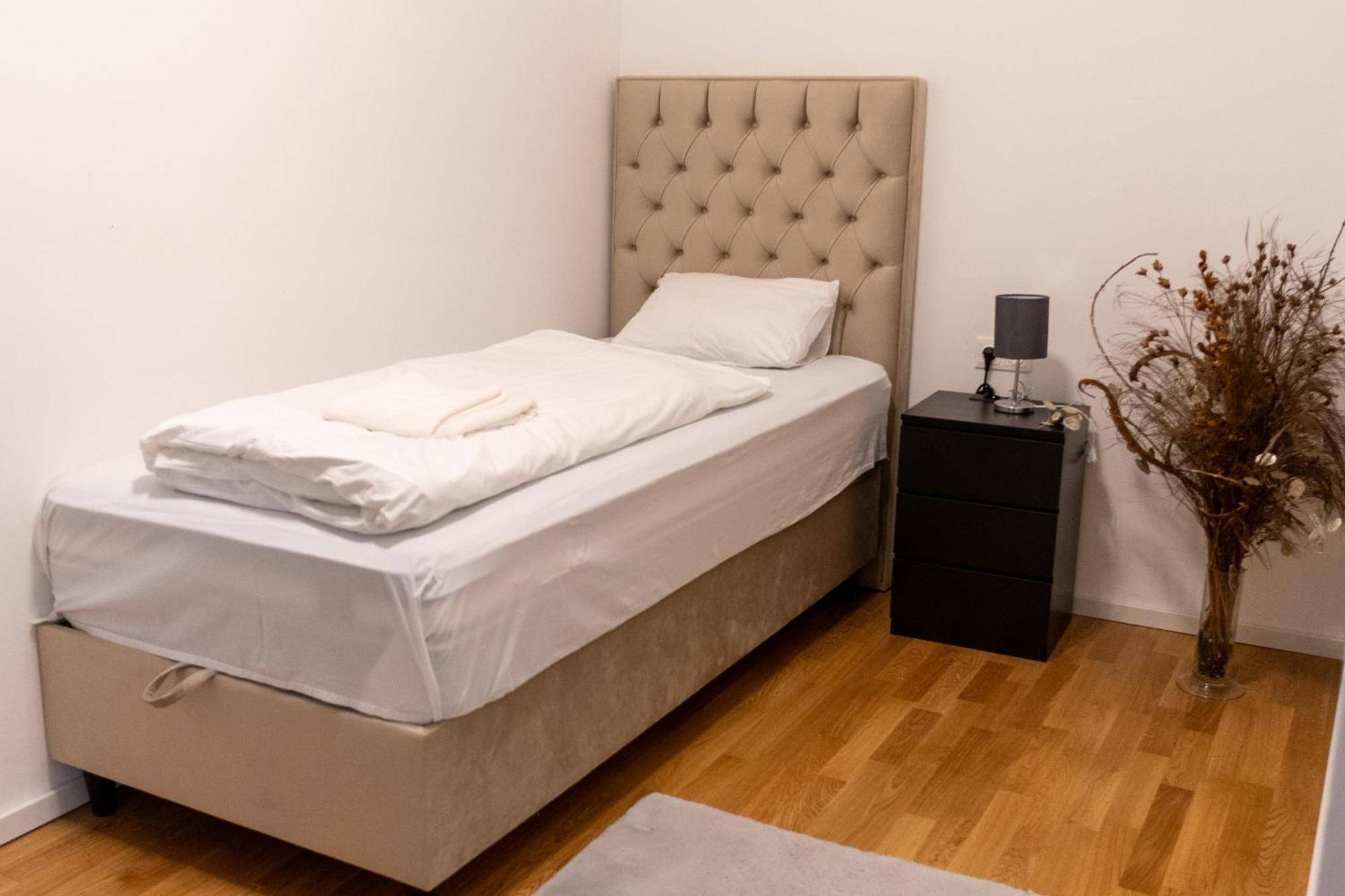 Hotel apartamentowy Art Living *